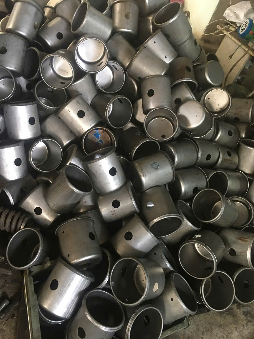 Bình dầu phụ máy biến áp