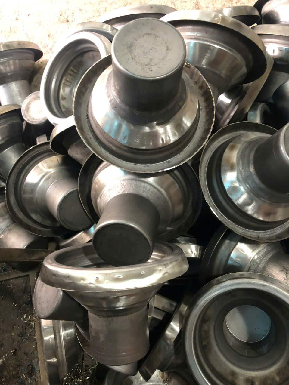 Gia công theo yêu cầu